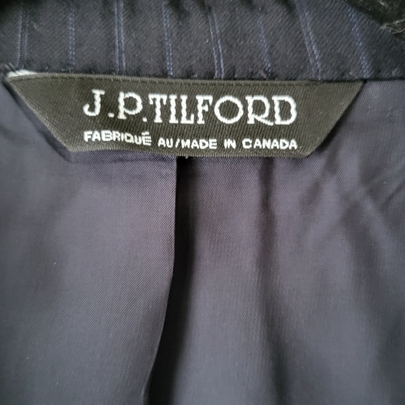 J.P Tilford Samuelsohn Harry Rosen wool navy blue pinstripes blazer Sz 46-40R - Picture 9 of 12